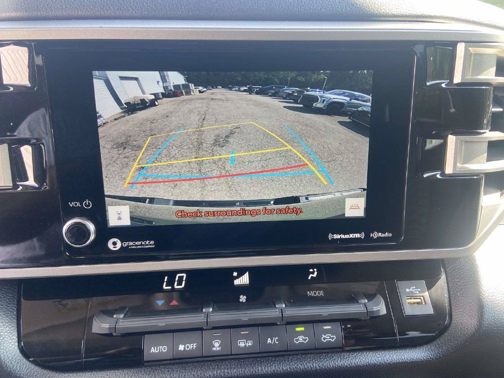 Used 2023 Toyota Tundra SR5 w/ SR5 Convenience Package AWD/4WD image 19