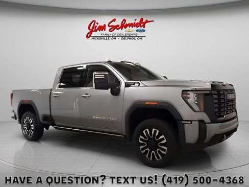 Used 2025 GMC Sierra 2500 Denali Ultimate w/ Snow Plow Prep/Camper Package AWD/4WD image 1