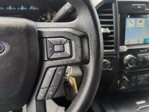 Used 2017 Ford F150 XL w/ Equipment Group 101A Mid AWD/4WD image 17