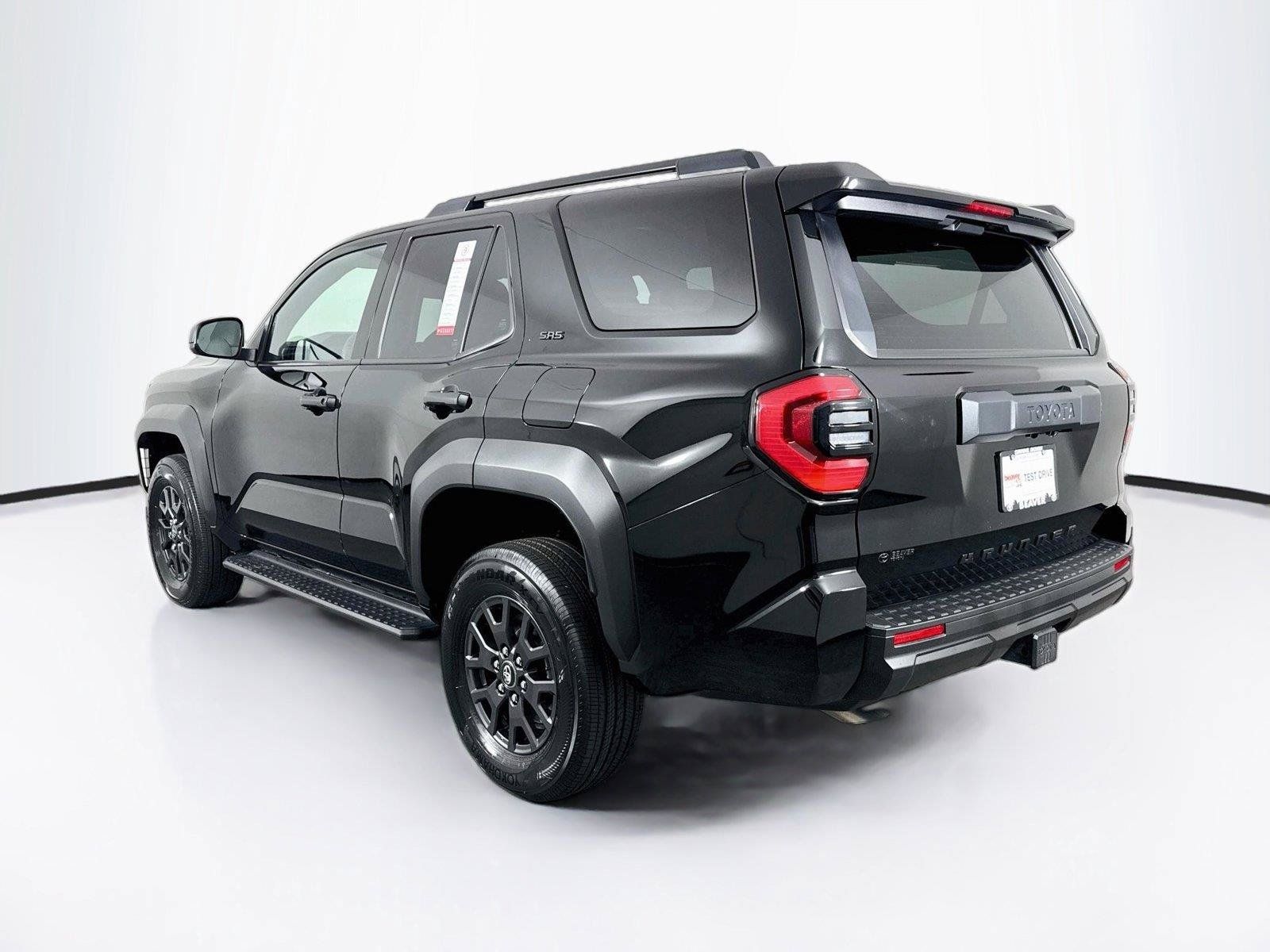 Certified 2025 Toyota 4Runner SR5 AWD/4WD image 12