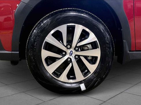 Certified 2025 Subaru Outback Premium image 12