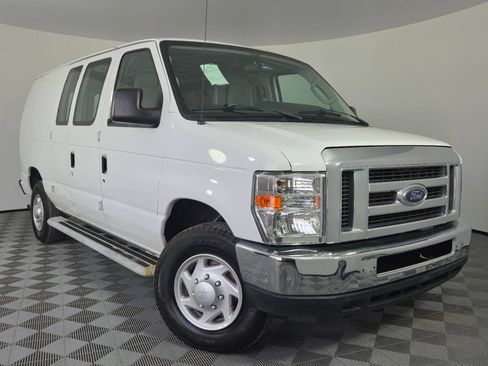 Used 2013 Ford E-250 and Econoline 250 w/ PWR Group RWD image 1