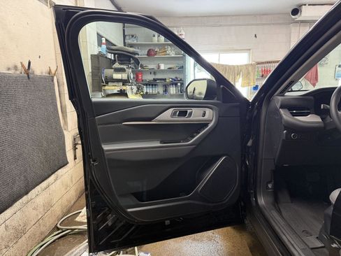 New 2026 Ford Explorer Active w/ Active Comfort Package image 11