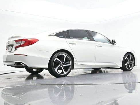 Used 2018 Honda Accord Sport image 47
