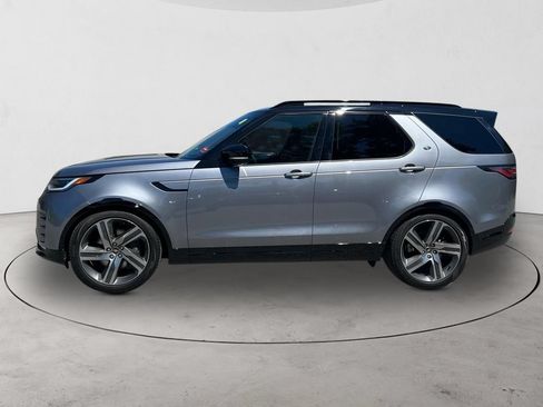 New 2026 Land Rover Discovery Limited Edition AWD/4WD image 2