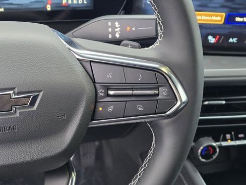 New 2026 Chevrolet Traverse LT w/ Midnight/Sport Edition image 14