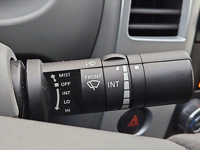 Used 2016 Nissan Frontier SV w/ SV Value Truck Package RWD image 24
