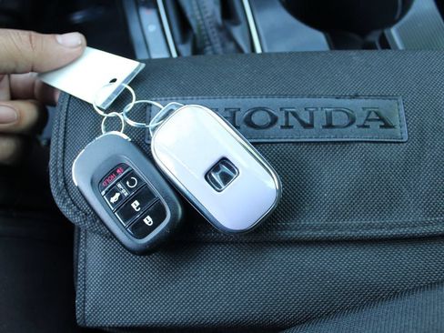 Used 2023 Honda Civic Sport image 27