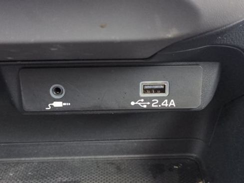 Used 2025 Subaru Crosstrek 2.0i AWD/4WD image 17