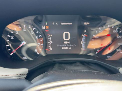 Used 2025 Jeep Compass Limited image 27