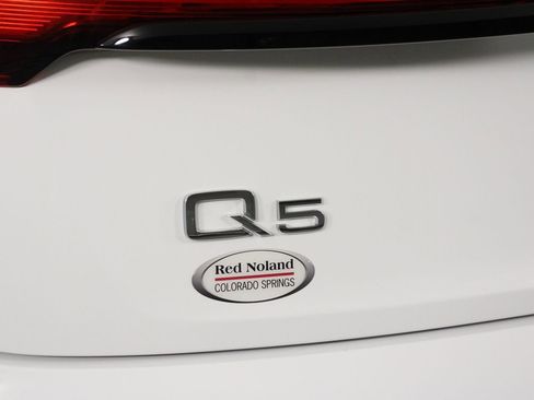 Used 2025 Audi Q5 2.0T Premium AWD/4WD image 19