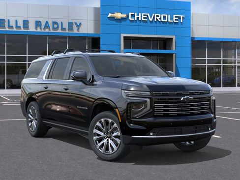 New 2026 Chevrolet Suburban High Country AWD/4WD image 7