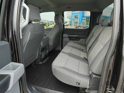 Used 2022 Ford F150 XL w/ Equipment Group 101A High AWD/4WD image 18