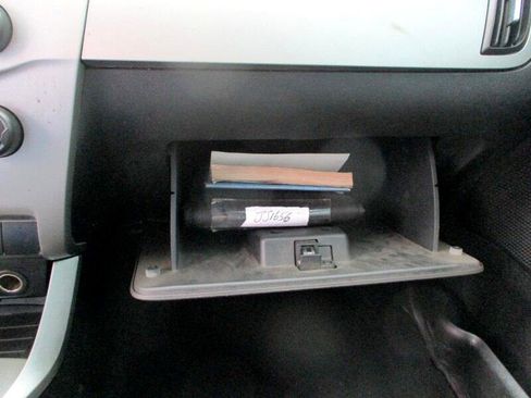 Used 2008 Ford Focus SE image 9