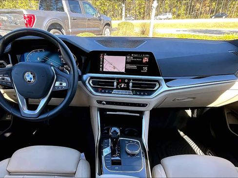 Used 2021 BMW 330i Sedan w/ Convenience Package image 14
