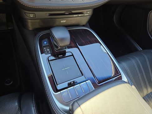 Certified 2019 Lexus LS 500 image 22