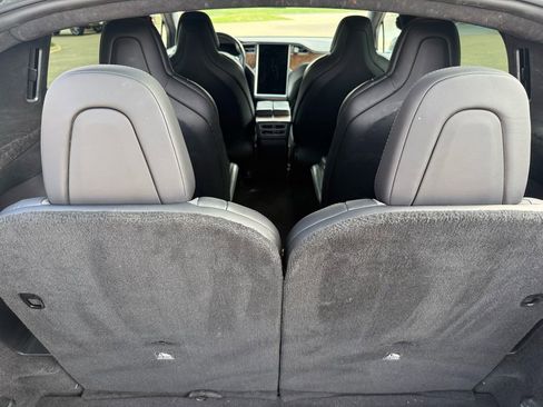 Used 2018 Tesla Model X 100D image 13