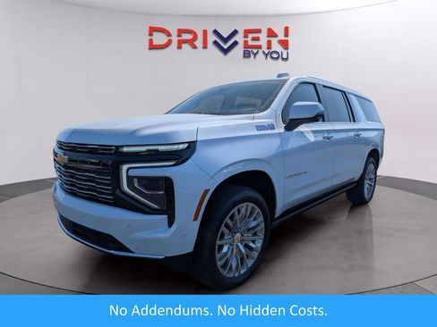 New 2026 Chevrolet Suburban High Country AWD/4WD image 1
