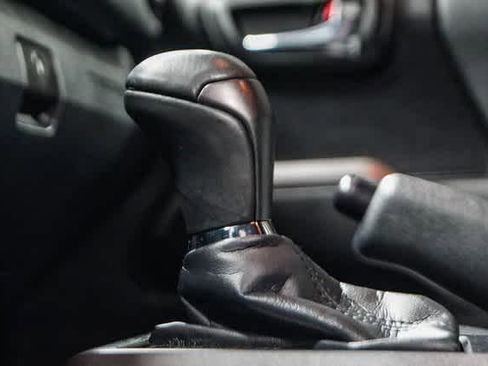 Certified 2022 Toyota Tacoma TRD Off-Road w/ Technology Package RWD image 19