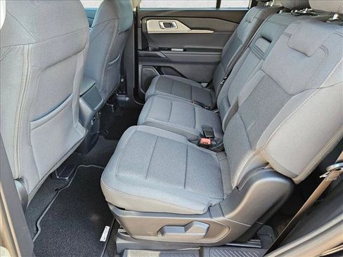 New 2026 Ford Explorer Active RWD image 16