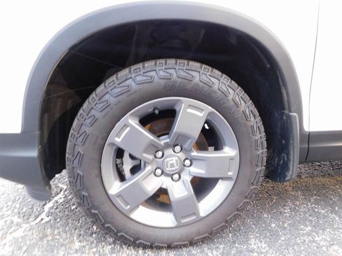 New 2025 Honda Ridgeline RTL image 14