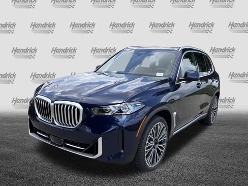 New 2026 BMW X5 xDrive40i w/ Climate Comfort Package AWD/4WD image 5