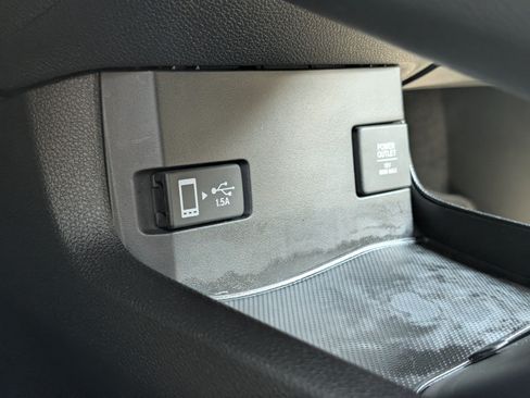 Used 2017 Honda Civic EX-L image 21