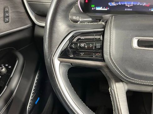 Used 2021 Jeep Grand Cherokee L Overland AWD/4WD image 17