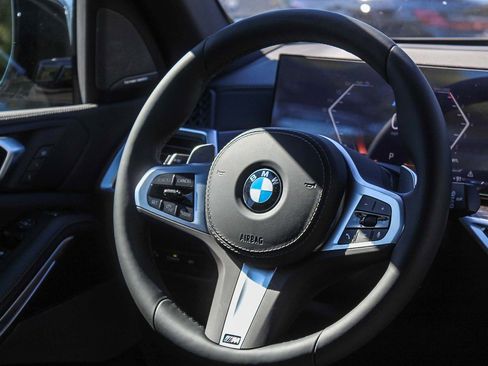 New 2026 BMW X5 sDrive40i w/ M Sport Package image 15
