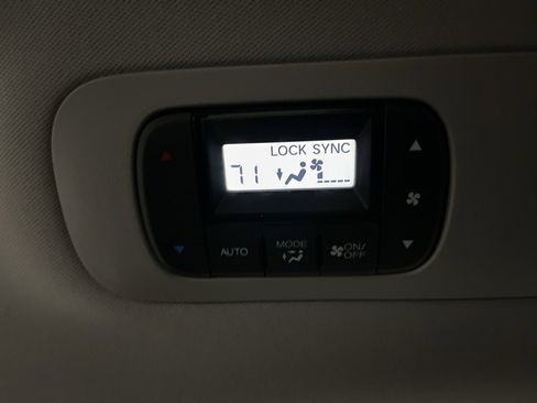 Used 2025 Honda Odyssey Touring image 33