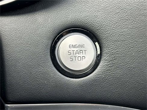 Used 2020 Kia Stinger GT2 image 21