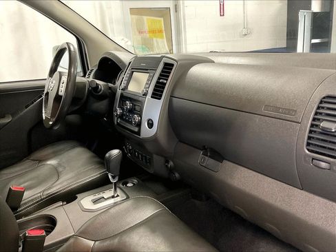 Used 2020 Nissan Frontier PRO-4X AWD/4WD image 14