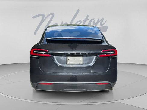 Used 2024 Tesla Model X AWD/4WD image 6