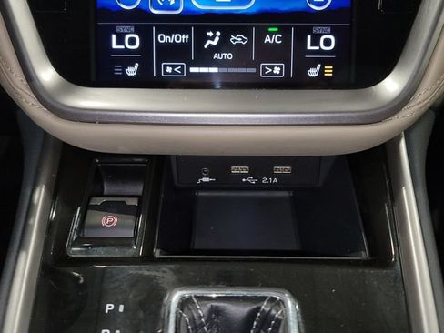 Used 2020 Subaru Outback Limited AWD/4WD image 31