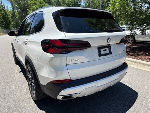 Certified 2024 BMW X5 sDrive40i w/ Premium Package RWD image 15