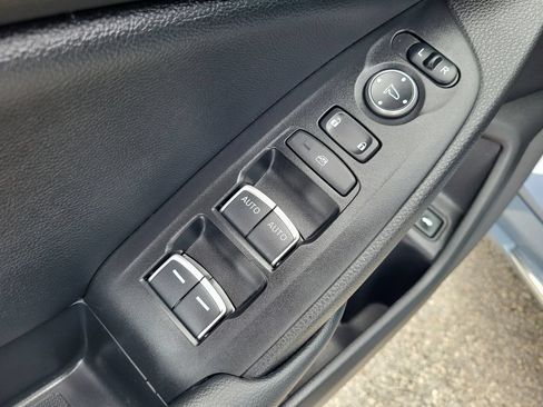 Used 2022 Honda Accord Touring image 12