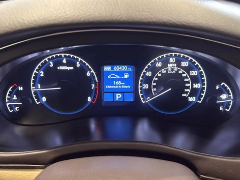 Used 2009 Hyundai Genesis 3.8 w/ Technology Pkg 4 RWD image 19