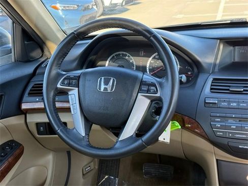 Used 2011 Honda Accord EX-L image 11