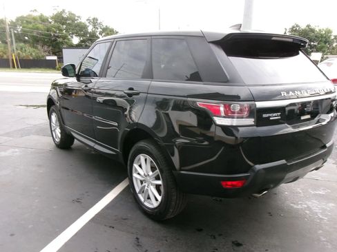 Used 2017 Land Rover Range Rover Sport SE AWD/4WD image 5