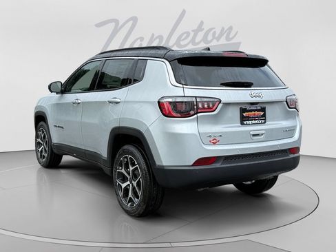 New 2026 Jeep Compass Limited AWD/4WD image 3