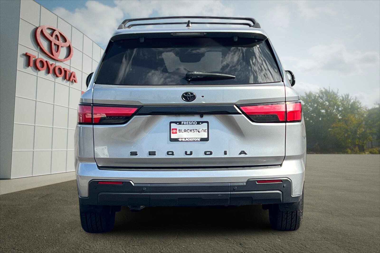 Certified 2024 Toyota Sequoia SR5 w/ SR5 Premium Package AWD/4WD image 4