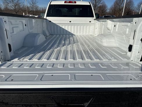 New 2026 GMC Sierra 2500 Pro w/ Convenience Package image 11