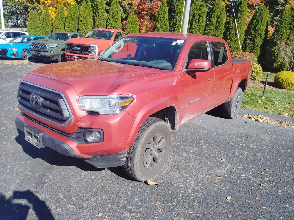 Used 2023 Toyota Tacoma SR5 AWD/4WD image 2