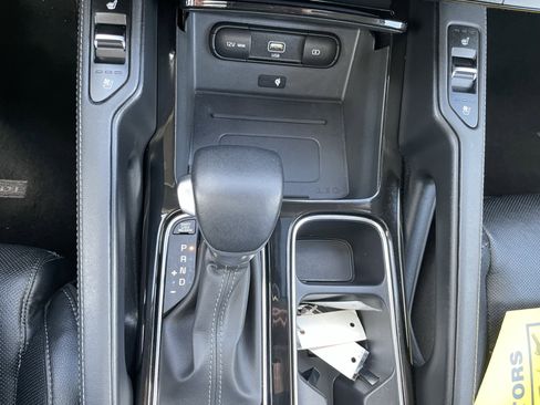 Used 2022 Kia Telluride SX AWD/4WD image 25