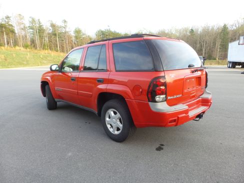 Used 2002 Chevrolet TrailBlazer LS w/ Preferred Equipment Group image 18