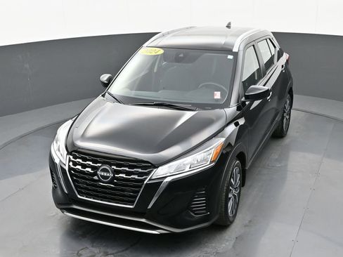 Used 2024 Nissan Kicks SV image 48