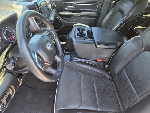 Used 2023 RAM 1500 Laramie AWD/4WD image 8