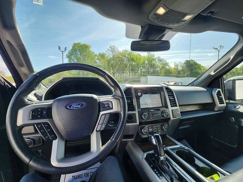 Used 2019 Ford F150 Lariat RWD image 20