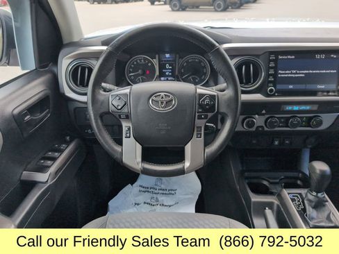Used 2023 Toyota Tacoma SR5 AWD/4WD image 16