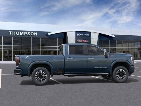 New 2026 GMC Sierra 2500 Denali Ultimate AWD/4WD image 32
